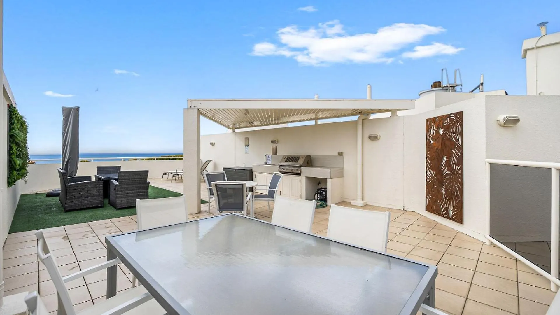 דירות מולולאבה Zanzibar 1002 Penthouse, Sleeps 4 0*,  אוסטרליה